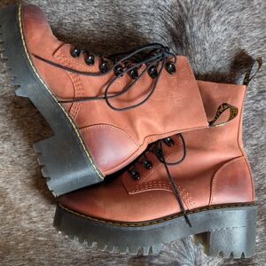 Dr. Martens Leona Women's Farrier Leather Heeled Boots - Brick